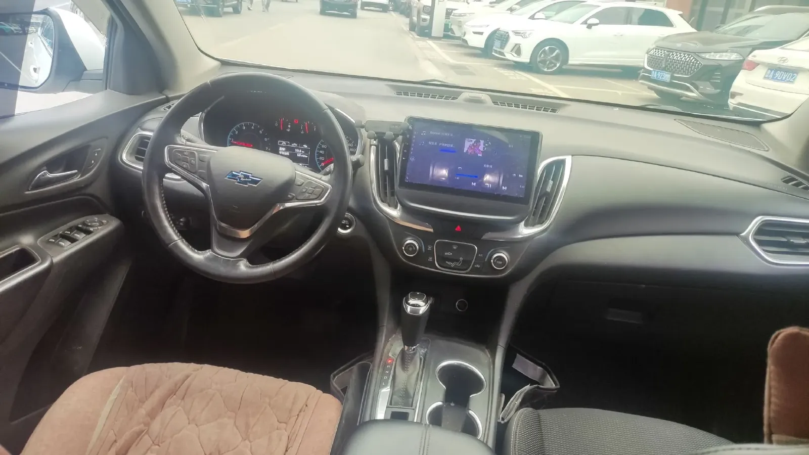 2018 Chevrolet Equinox 1.5T 180HP L4 6AT,autocango,china used car exporter,china ev exporter,chinese used car exporter,chinese used ev exporter