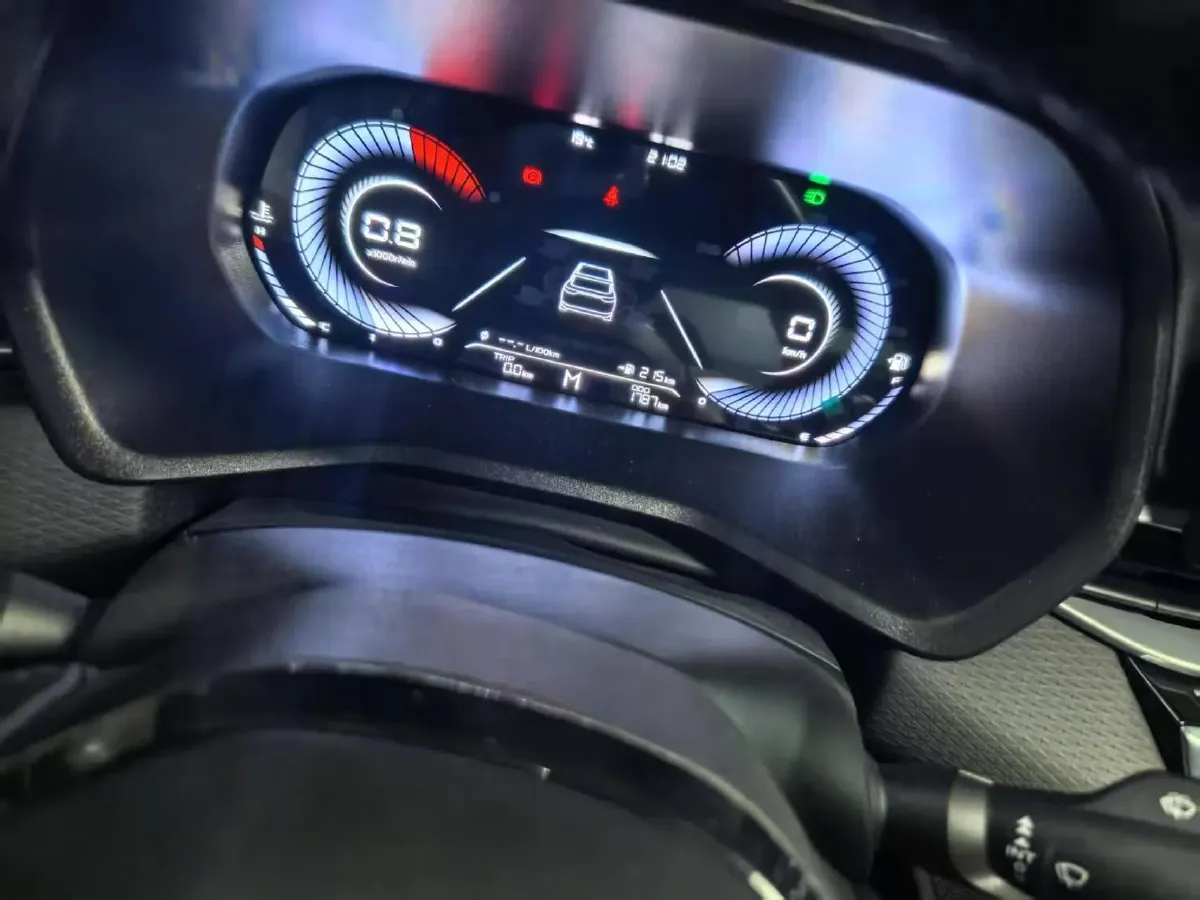 2023 Geely Emgrand 1.5L 127HP L4 5MT,autocango,china used car exporter,china ev exporter,chinese used car exporter,chinese used ev exporter