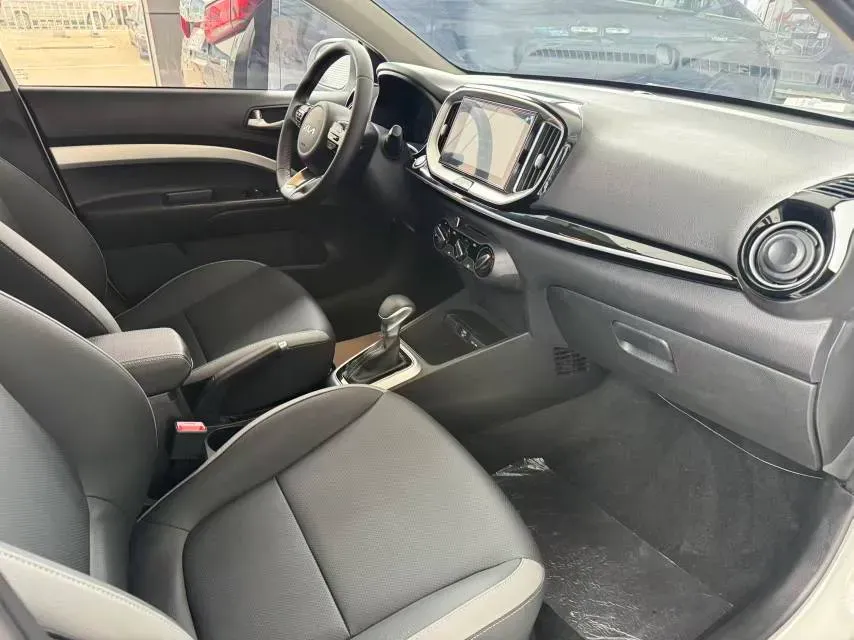 2021 Kia KX1 1.4L 100HP L4 6AT,autocango,china used car exporter,china ev exporter,chinese used car exporter,chinese used ev exporter