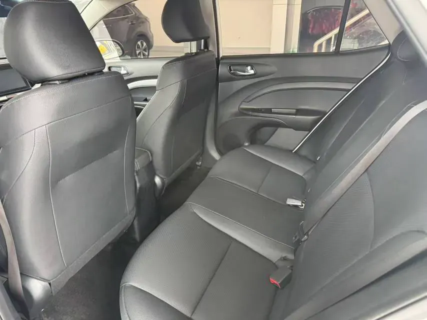 2021 Kia KX1 1.4L 100HP L4 6AT,autocango,china used car exporter,china ev exporter,chinese used car exporter,chinese used ev exporter