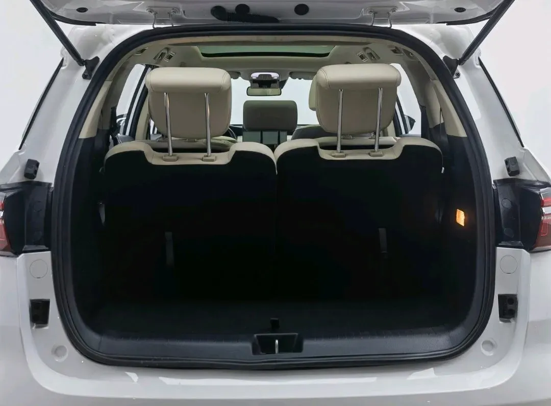 2022 Exceed LXC-DM 1.5T 156HP L4 3DHT PHEV 19.27KWH,autocango,china used car exporter,china ev exporter,chinese used car exporter,chinese used ev exporter