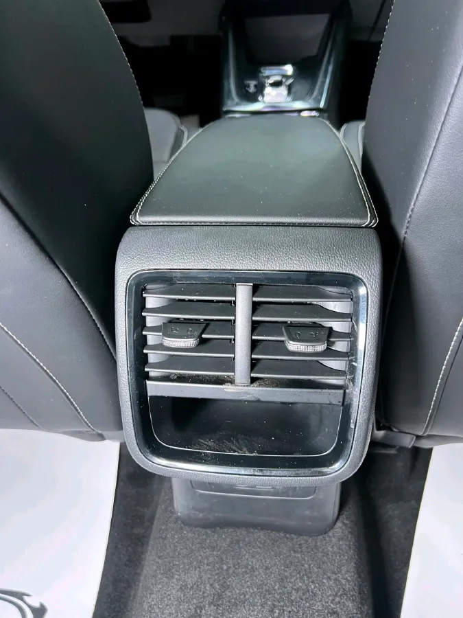 2021 Skoda Octavia 1.4T 150HP L4 7DCT,autocango,china used car exporter,china ev exporter,chinese used car exporter,chinese used ev exporter