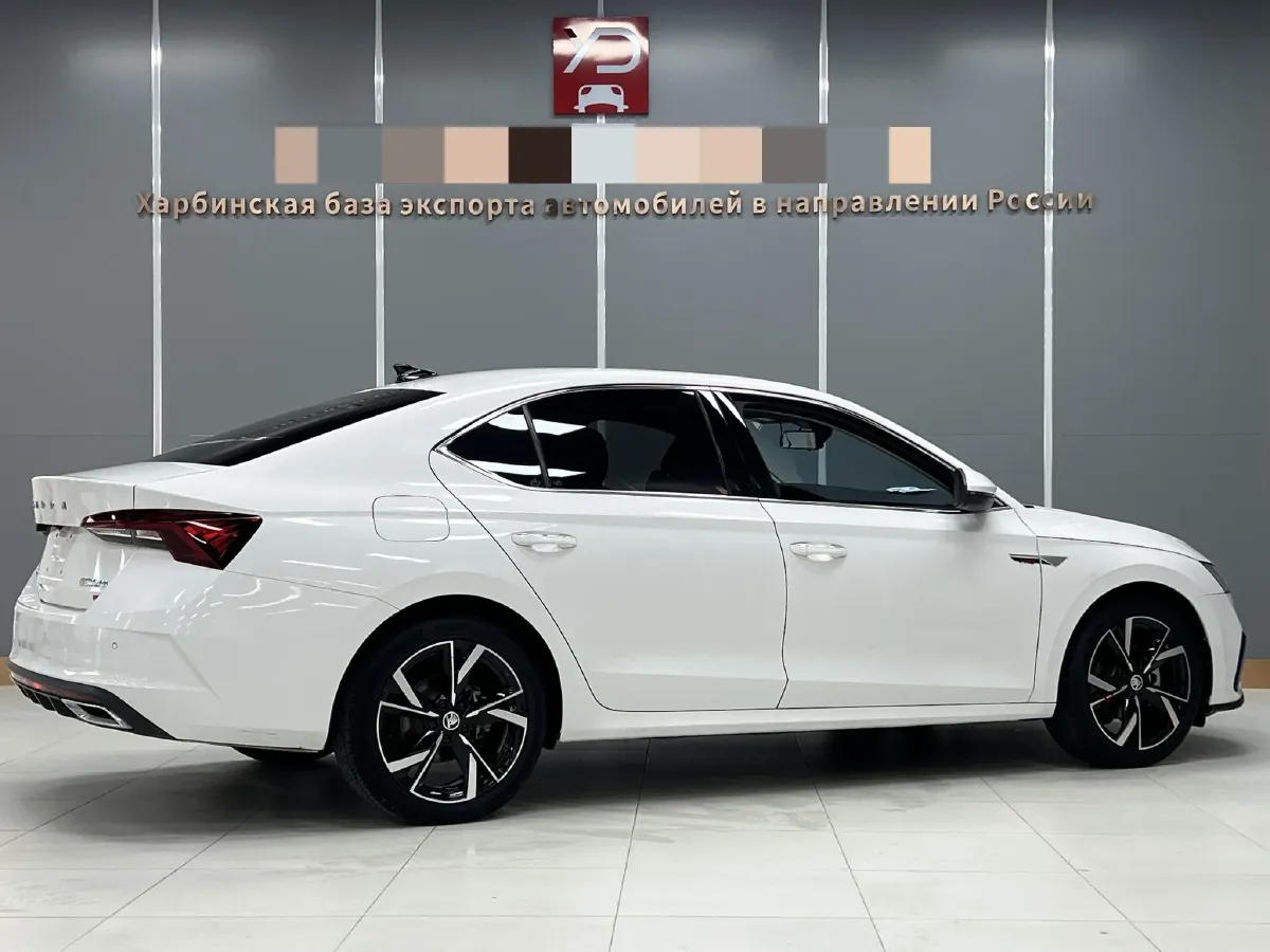 2021 Skoda Octavia 1.4T 150HP L4 7DCT,autocango,china used car exporter,china ev exporter,chinese used car exporter,chinese used ev exporter