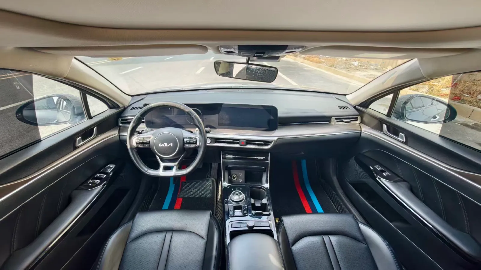 2020 Kia K5 1.5T 170HP L4 7DCT,autocango,china used car exporter,china ev exporter,chinese used car exporter,chinese used ev exporter