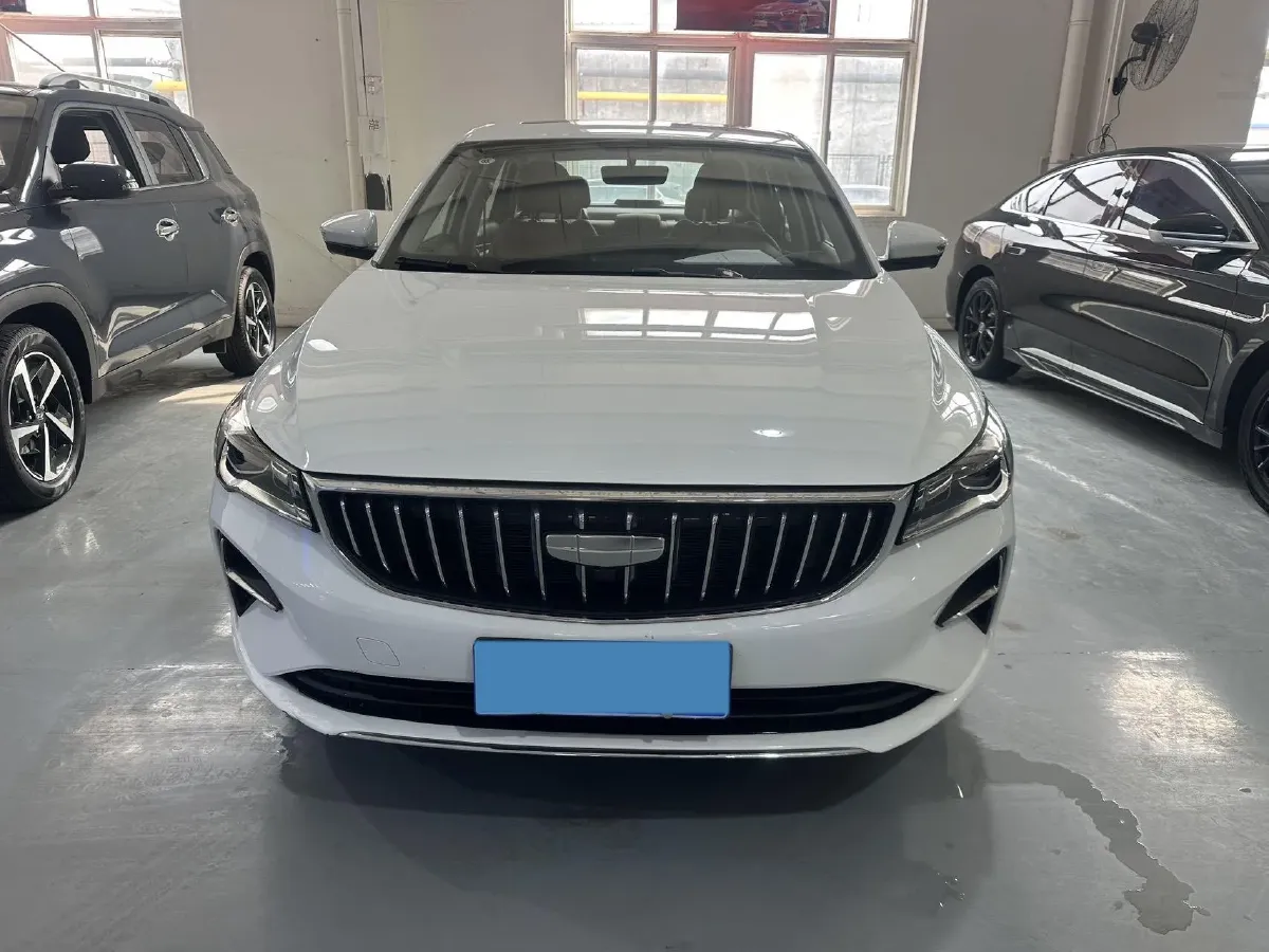 2025 Geely Emgrand 1.5L 127HP L4 CVT,autocango,china used car exporter,china ev exporter,chinese used car exporter,chinese used ev exporter
