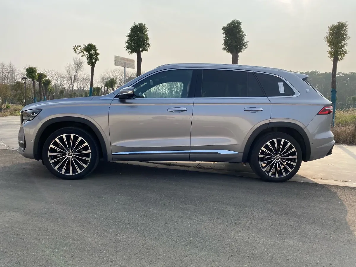 2024 Geely Monjaro 1.5T 163HP L4 3DHT Hybrid,autocango,china used car exporter,china ev exporter,chinese used car exporter,chinese used ev exporter