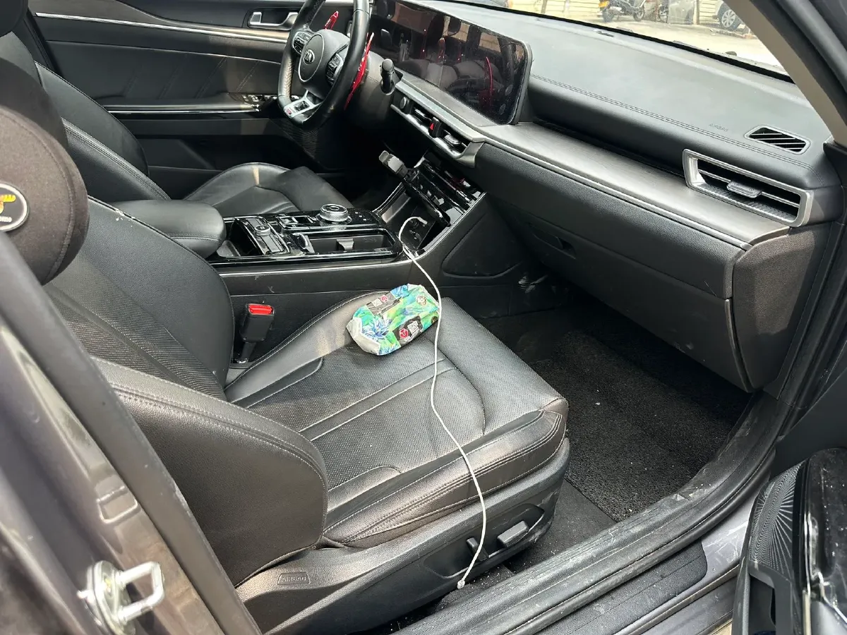 2020 Kia K5 2.0T 240HP L4 8AT,autocango,china used car exporter,china ev exporter,chinese used car exporter,chinese used ev exporter