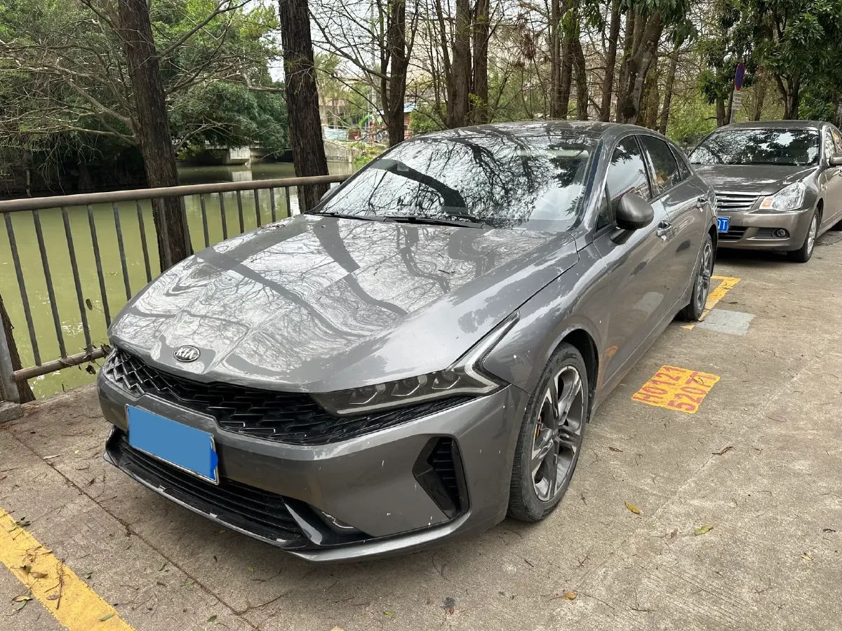 2020 Kia K5 2.0T 240HP L4 8AT,autocango,china used car exporter,china ev exporter,chinese used car exporter,chinese used ev exporter