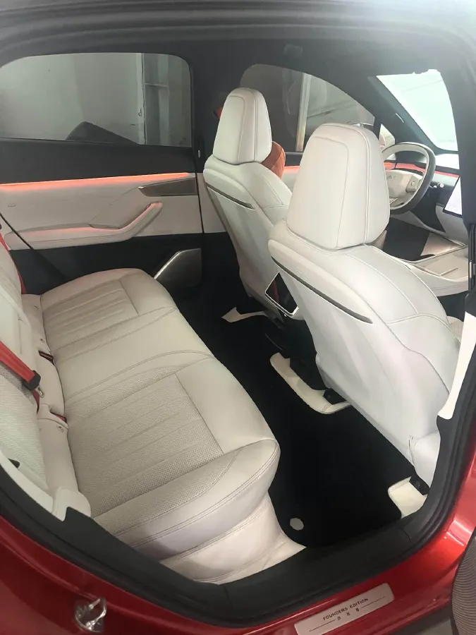 2024 IM L6 BEV 75KWH,autocango,china used car exporter,china ev exporter,chinese used car exporter,chinese used ev exporter