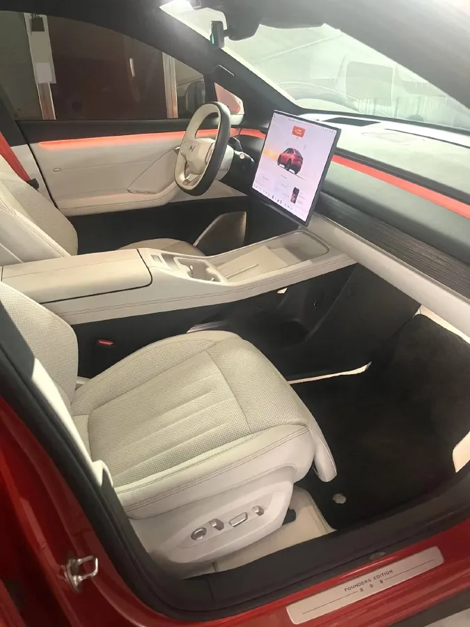 2024 IM L6 BEV 75KWH,autocango,china used car exporter,china ev exporter,chinese used car exporter,chinese used ev exporter