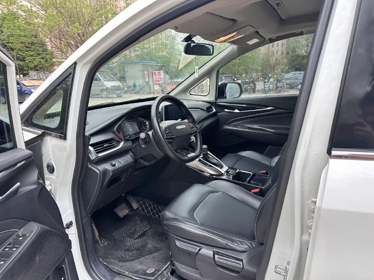 2019 MAXUS G50 1.5T 169HP L4 7DCT,autocango,china used car exporter,china ev exporter,chinese used car exporter,chinese used ev exporter