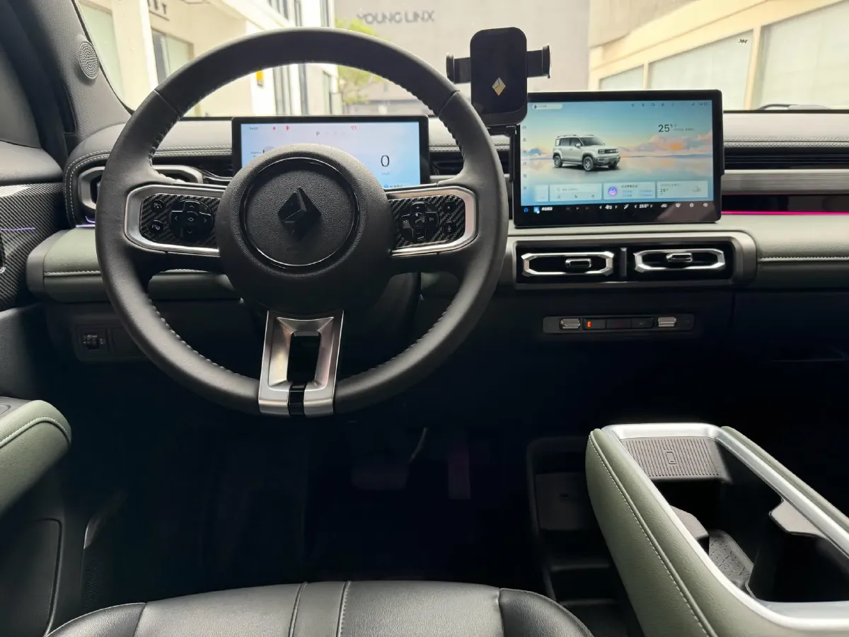 2025 BaoJun YepPlus BEV 41.9KWH,autocango,china used car exporter,china ev exporter,chinese used car exporter,chinese used ev exporter