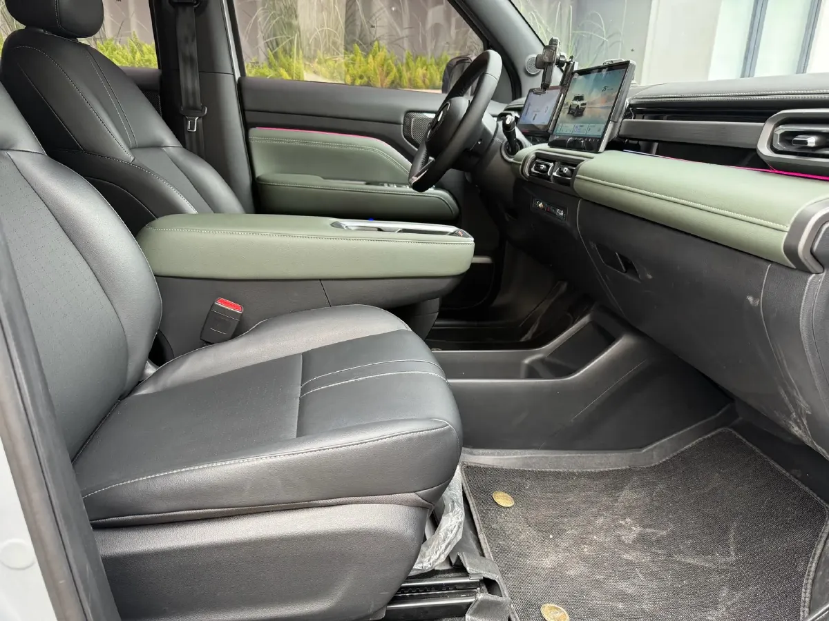 2025 BaoJun YepPlus BEV 41.9KWH,autocango,china used car exporter,china ev exporter,chinese used car exporter,chinese used ev exporter