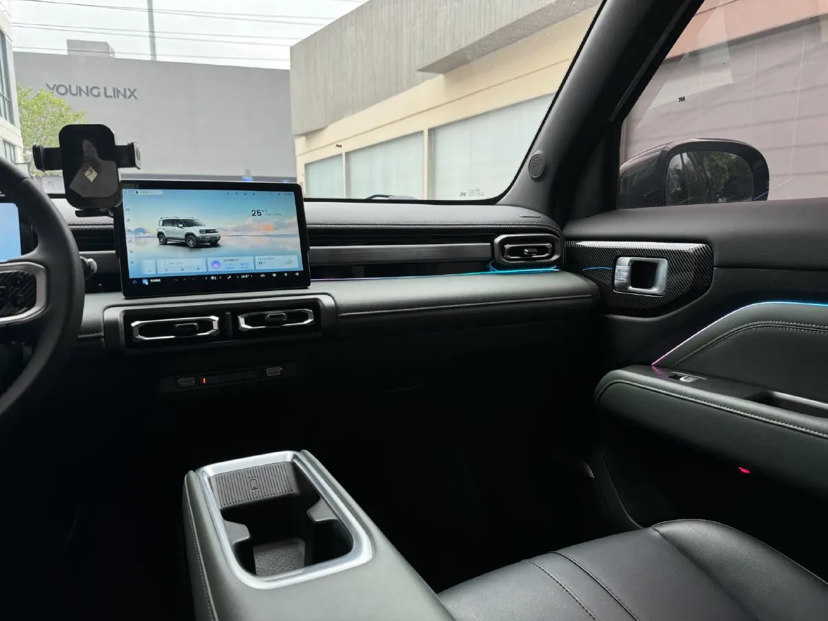 2025 BaoJun YepPlus BEV 41.9KWH,autocango,china used car exporter,china ev exporter,chinese used car exporter,chinese used ev exporter