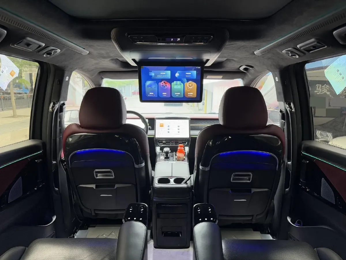 2023 GAC Trumpchi M8 2.0T 252HP L4 8AT,autocango,china used car exporter,china ev exporter,chinese used car exporter,chinese used ev exporter