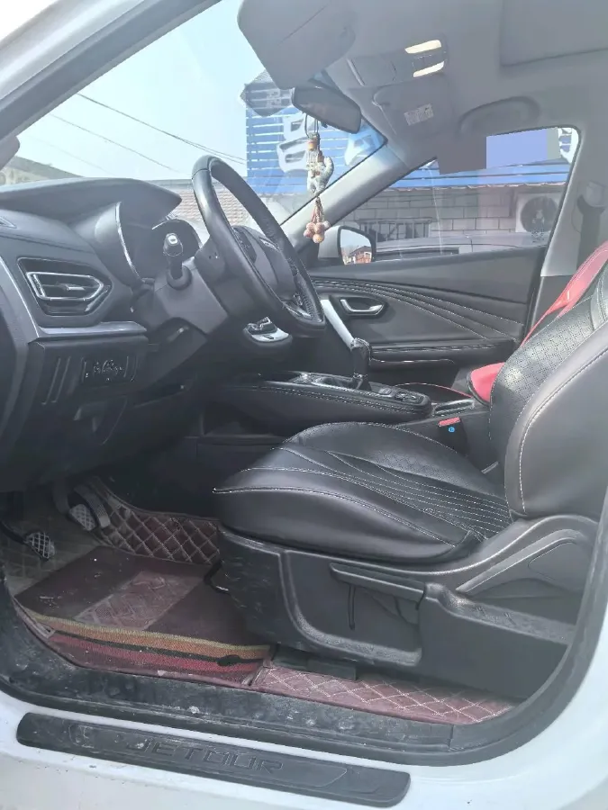 2018 Jetour X70 1.5T 147HP L4 5MT,autocango,china used car exporter,china ev exporter,chinese used car exporter,chinese used ev exporter