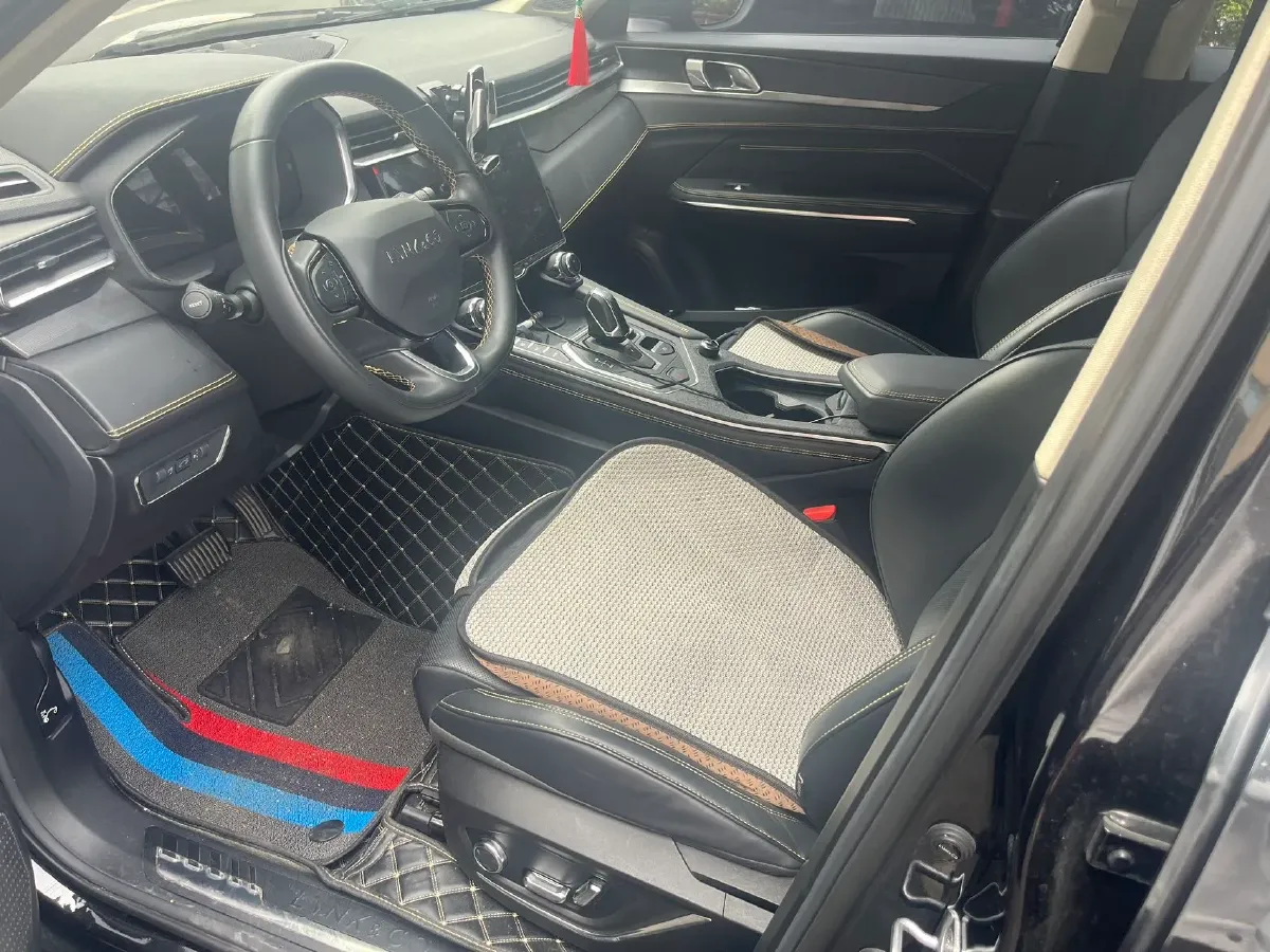 2023 MAXUS Interstellar 2.0T 261HP L4 8AT,autocango,china used car exporter,china ev exporter,chinese used car exporter,chinese used ev exporter