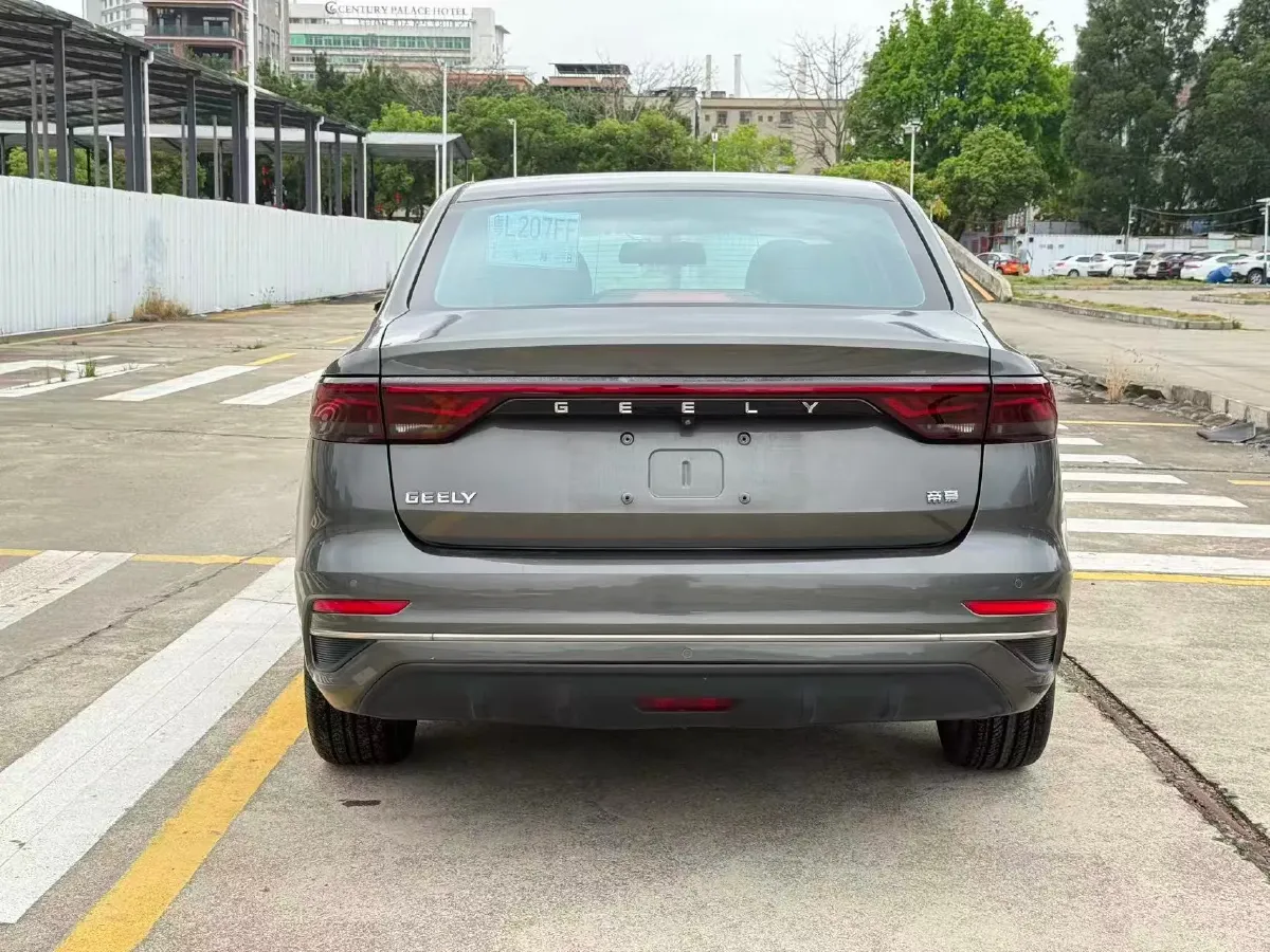 2022 Geely Emgrand 1.5L 114HP L4 CVT,autocango,china used car exporter,china ev exporter,chinese used car exporter,chinese used ev exporter