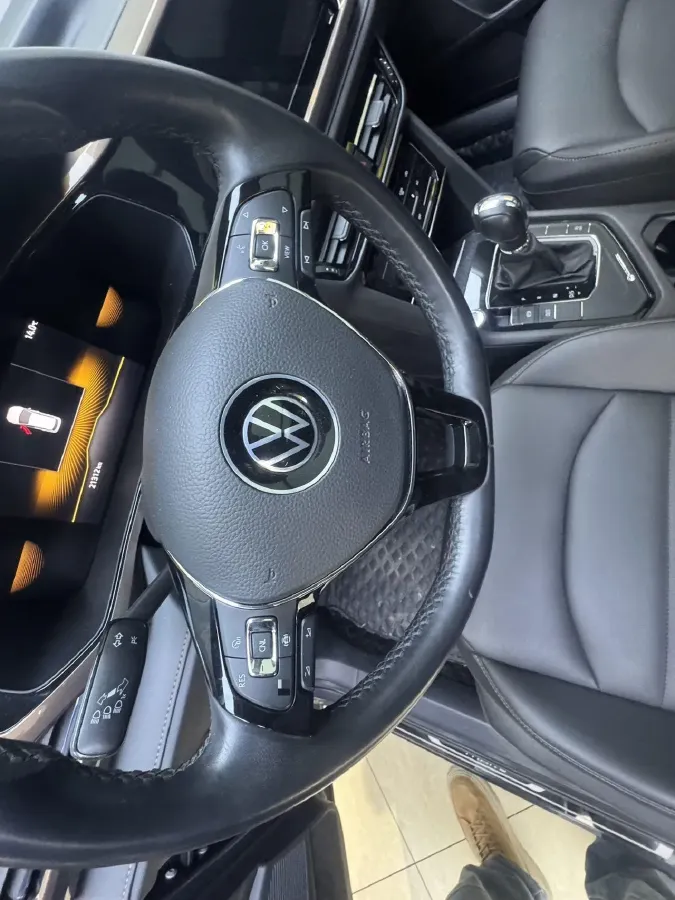 2022 Volkswagen Tharu 1.4T 150HP L4 7DCT,autocango,china used car exporter,china ev exporter,chinese used car exporter,chinese used ev exporter