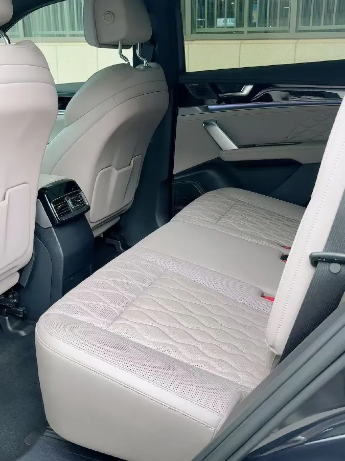 2024 BYD Tang 1.5T 139HP L4 E-CVT PHEV 21.504KWH,autocango,china used car exporter,china ev exporter,chinese used car exporter,chinese used ev exporter