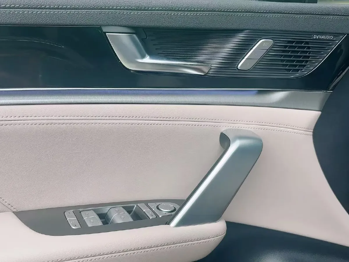 2024 BYD Tang 1.5T 139HP L4 E-CVT PHEV 21.504KWH,autocango,china used car exporter,china ev exporter,chinese used car exporter,chinese used ev exporter