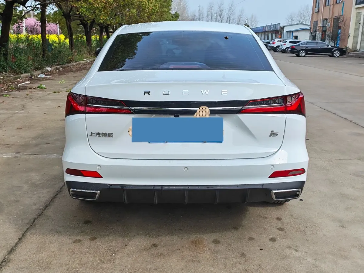 2023 Roewe i5 1.5L 129HP L4 CVT,autocango,china used car exporter,china ev exporter,chinese used car exporter,chinese used ev exporter