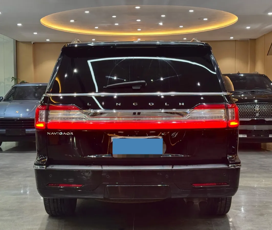 2019 Lincoln Navigator 3.5T 388HP V6 10AT,autocango,china used car exporter,china ev exporter,chinese used car exporter,chinese used ev exporter