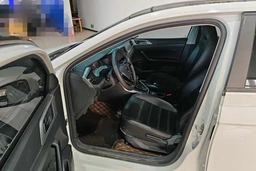 2021 DongFeng Aeolus AX7 1.6T 170HP L4 6AT,autocango,china used car exporter,china ev exporter,chinese used car exporter,chinese used ev exporter