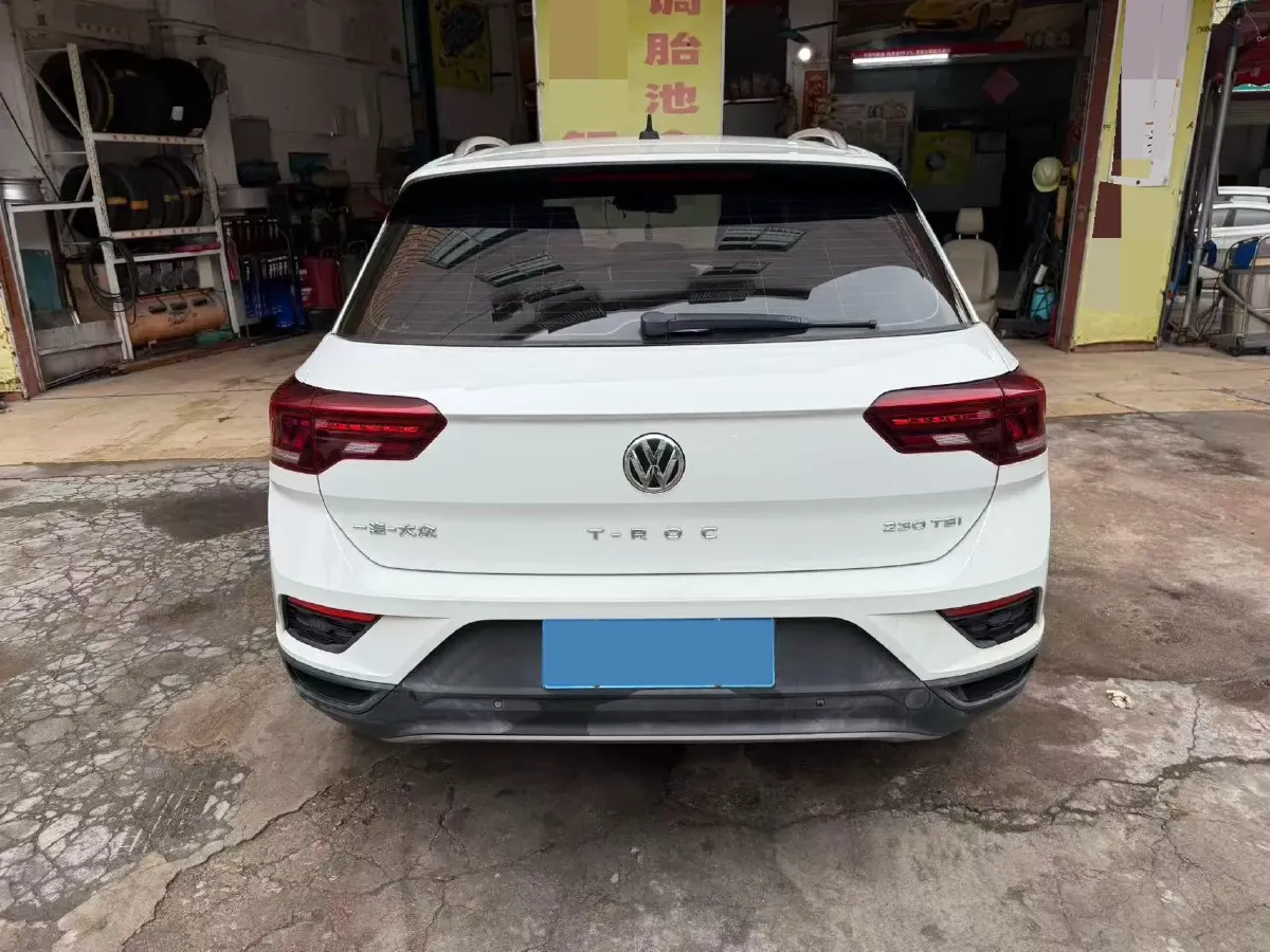 2019 Volkswagen T-Roc 1.4T 131HP L4 7DCT,autocango,china used car exporter,china ev exporter,chinese used car exporter,chinese used ev exporter