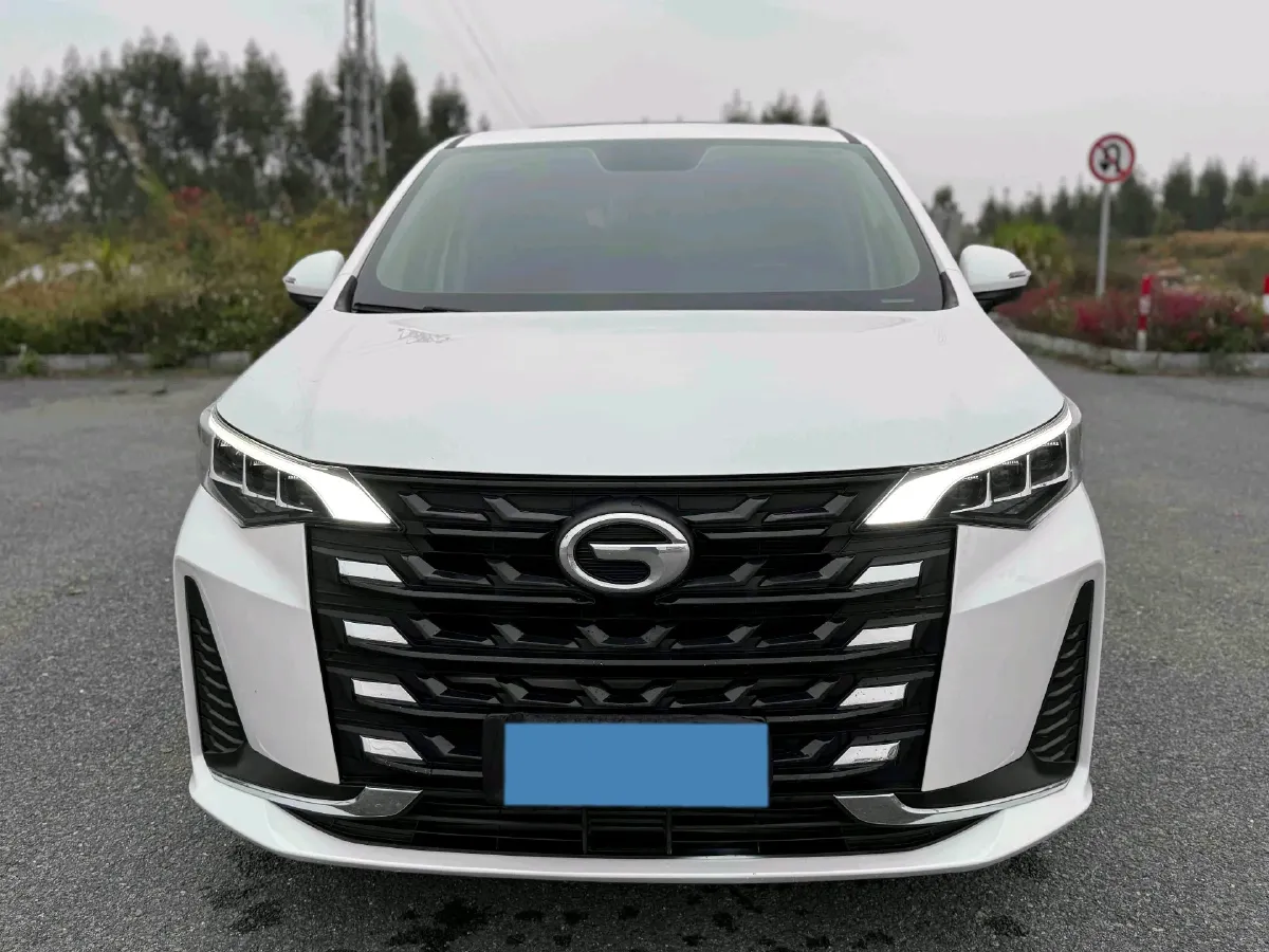 2021 GAC Trumpchi M6 1.5T 169HP L4 7DCT,autocango,china used car exporter,china ev exporter,chinese used car exporter,chinese used ev exporter