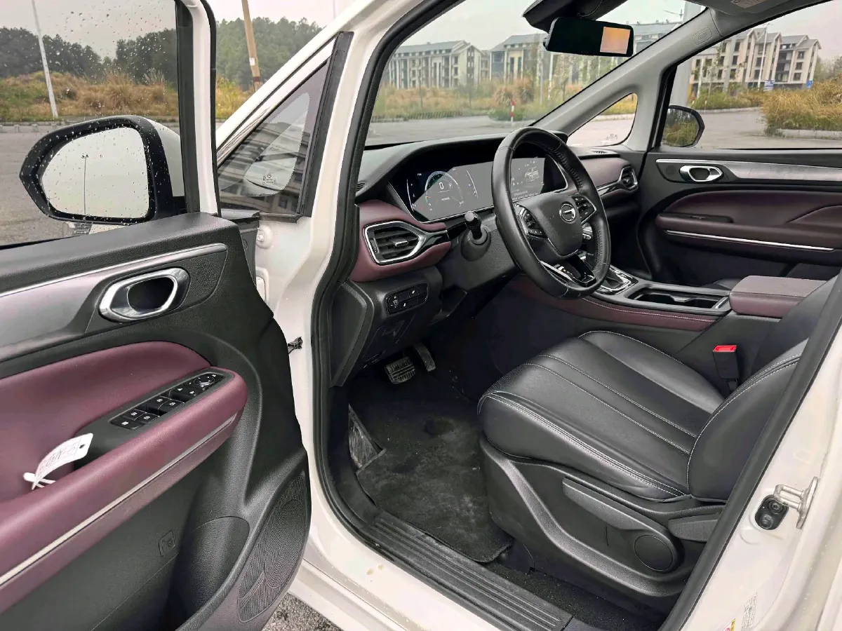 2021 GAC Trumpchi M6 1.5T 169HP L4 7DCT,autocango,china used car exporter,china ev exporter,chinese used car exporter,chinese used ev exporter