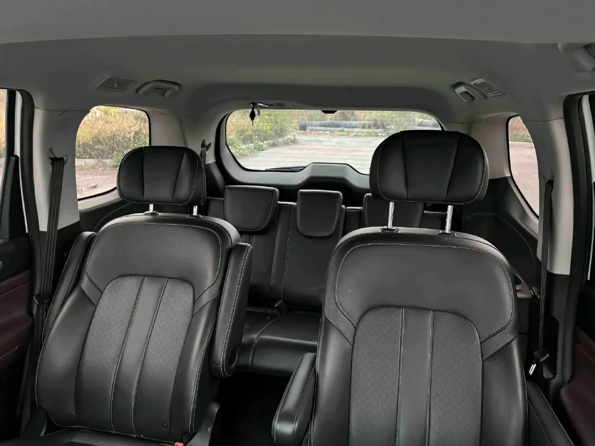 2021 GAC Trumpchi M6 1.5T 169HP L4 7DCT,autocango,china used car exporter,china ev exporter,chinese used car exporter,chinese used ev exporter