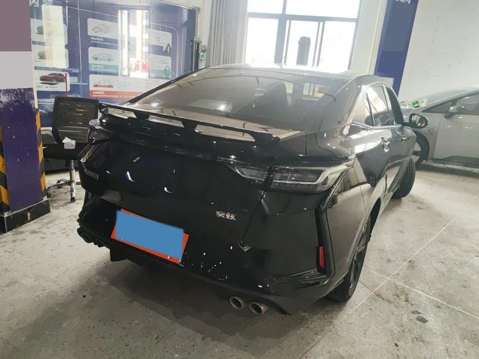 2023 DongFeng Aeolus YiXuan 1.5L 125HP L4 6DCT,autocango,china used car exporter,china ev exporter,chinese used car exporter,chinese used ev exporter