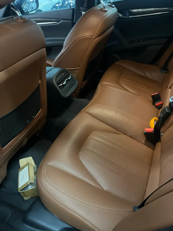 2022 Audi Q7 2.0T 245HP L4 8AT,autocango,china used car exporter,china ev exporter,chinese used car exporter,chinese used ev exporter