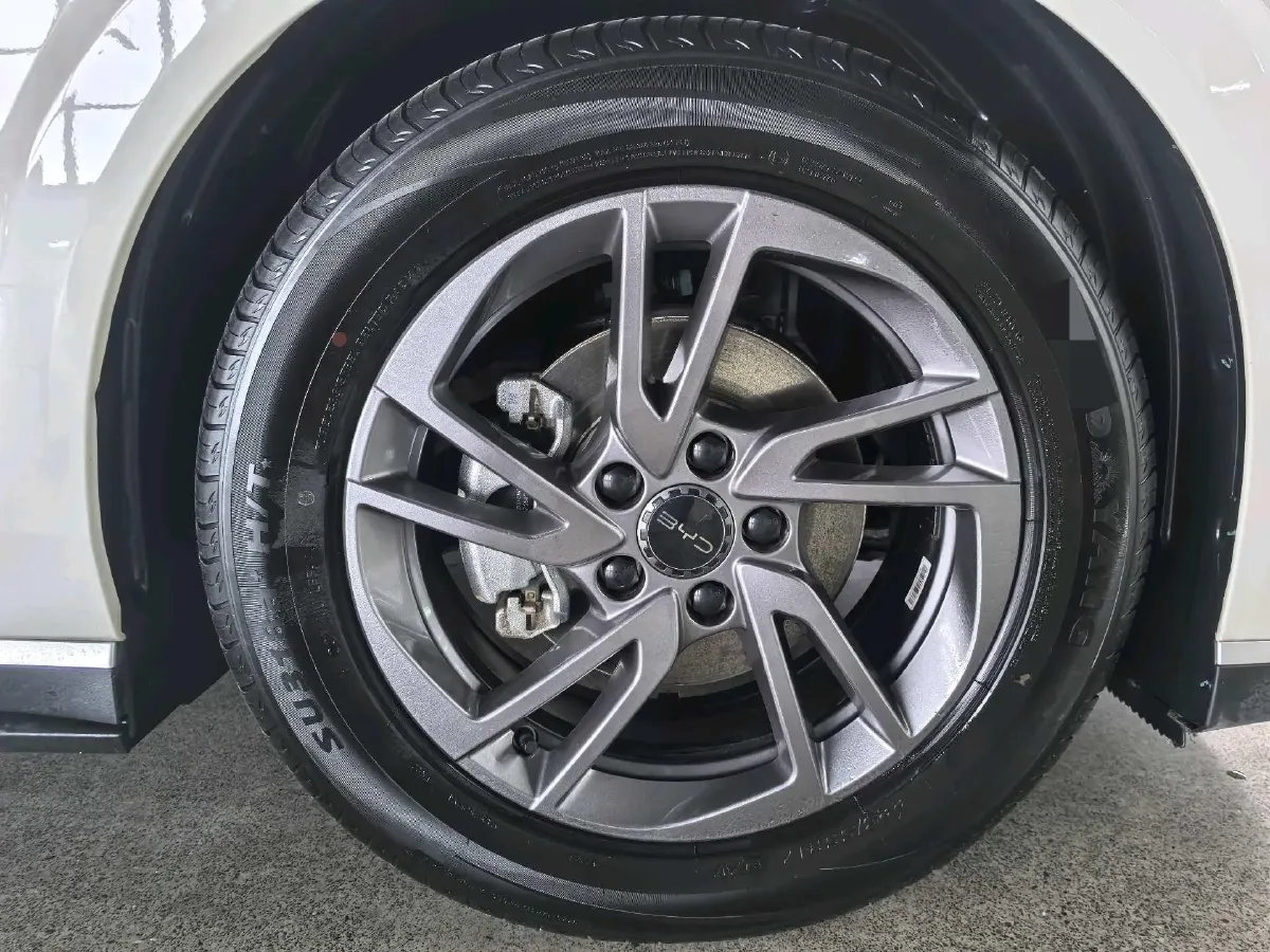 2025 BYD Seal 06 BEV,autocango,china used car exporter,china ev exporter,chinese used car exporter,chinese used ev exporter