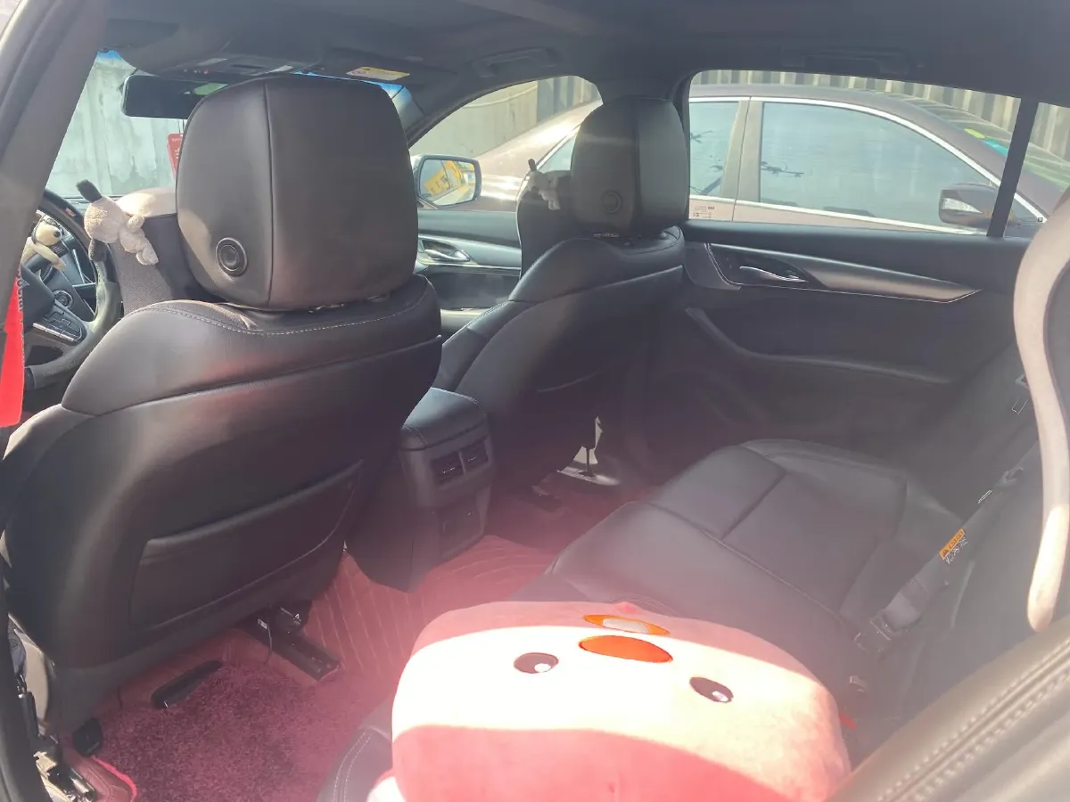 2024 Cadillac CT5 2.0T 237HP L4 10AT,autocango,china used car exporter,china ev exporter,chinese used car exporter,chinese used ev exporter
