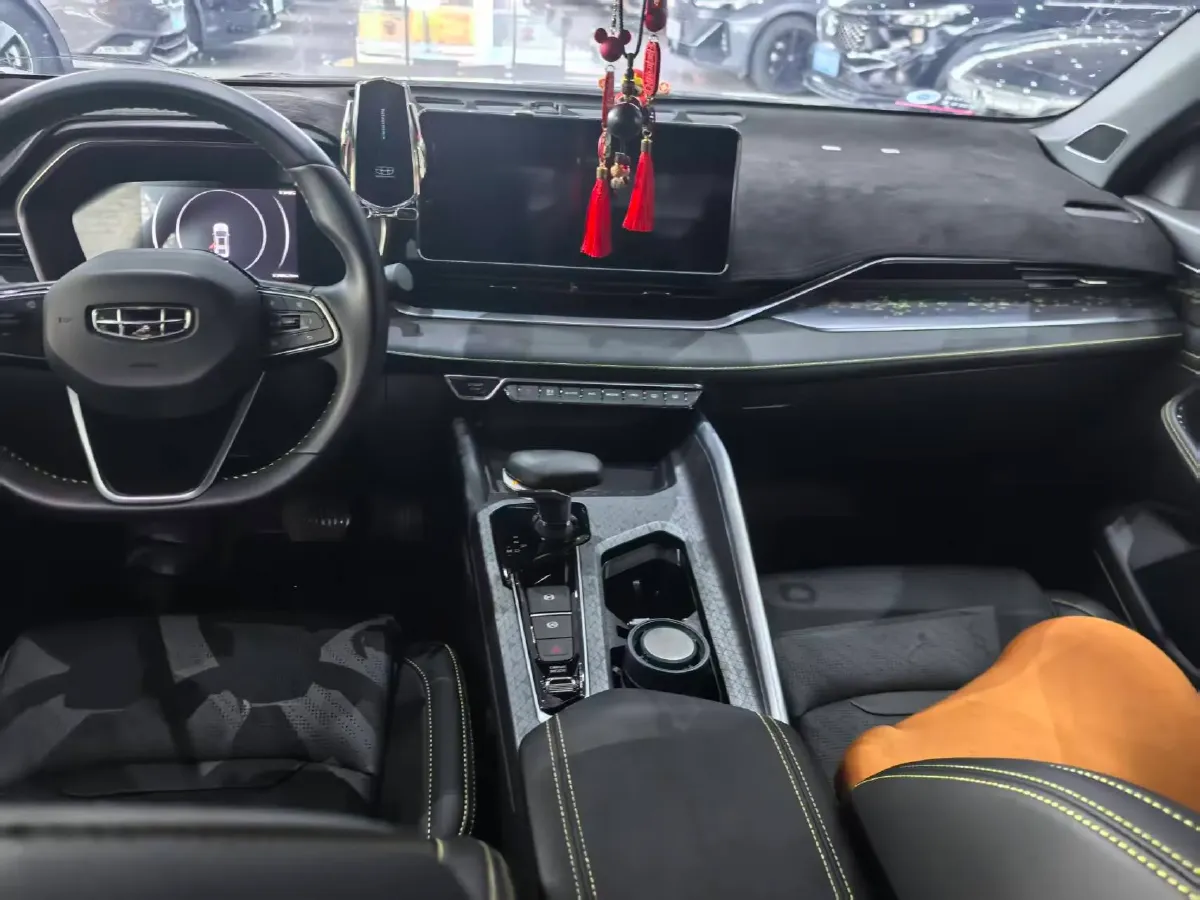 2023 Geely Preface 1.5T 181HP L4 7DCT,autocango,china used car exporter,china ev exporter,chinese used car exporter,chinese used ev exporter