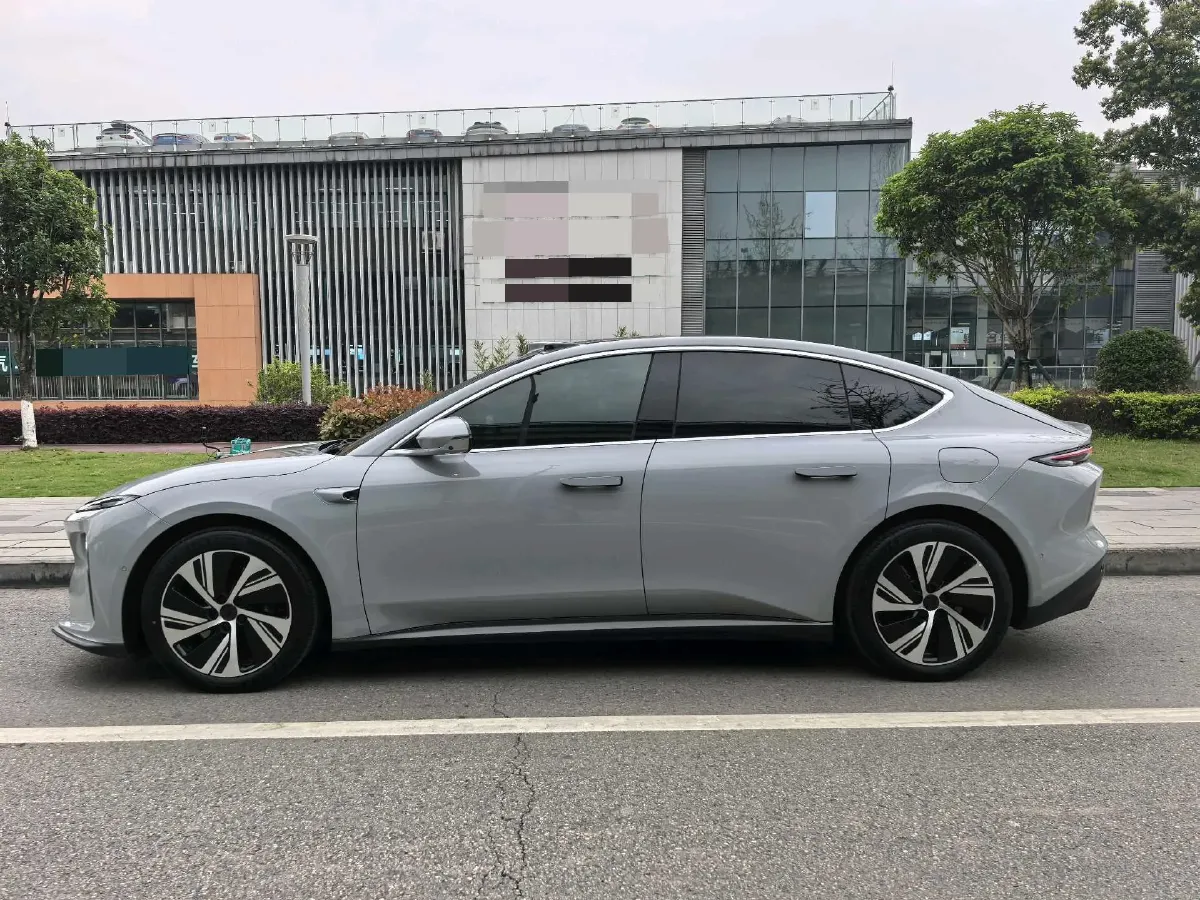 2023 NIO ET5T BEV 100KWH,autocango,china used car exporter,china ev exporter,chinese used car exporter,chinese used ev exporter