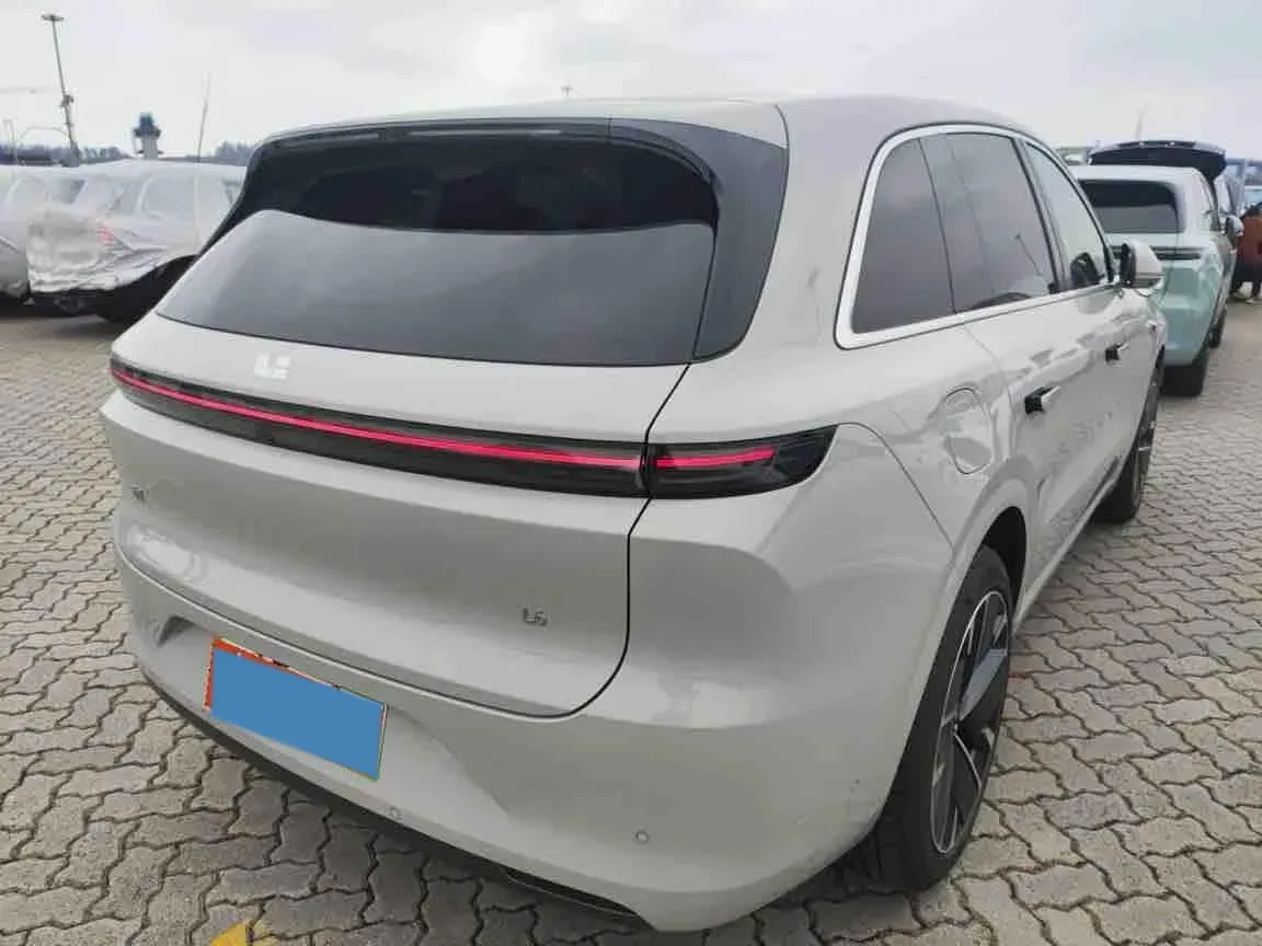 2025 Li L6 Range Extended 154HP L4 REEV,autocango,china used car exporter,china ev exporter,chinese used car exporter,chinese used ev exporter