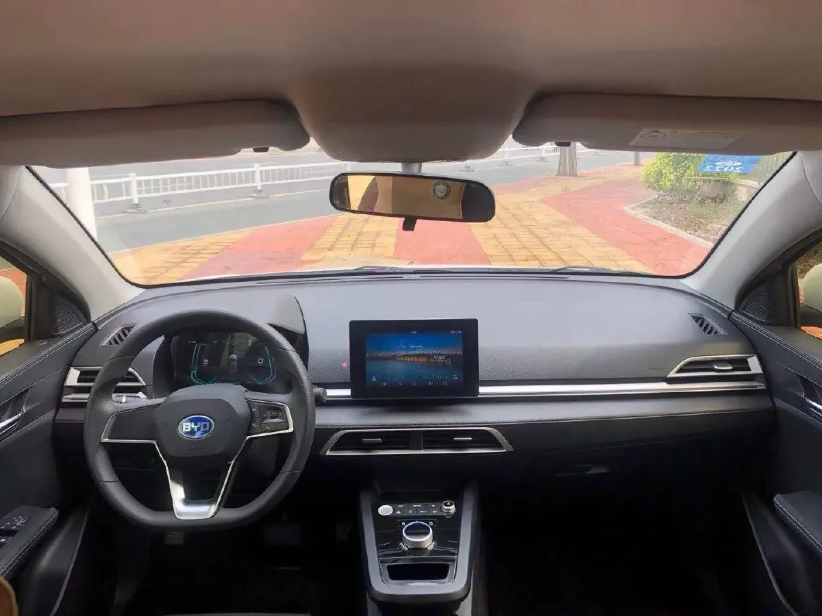 2021 BYD Dolphin BEV 30.7KWH,autocango,china used car exporter,china ev exporter,chinese used car exporter,chinese used ev exporter