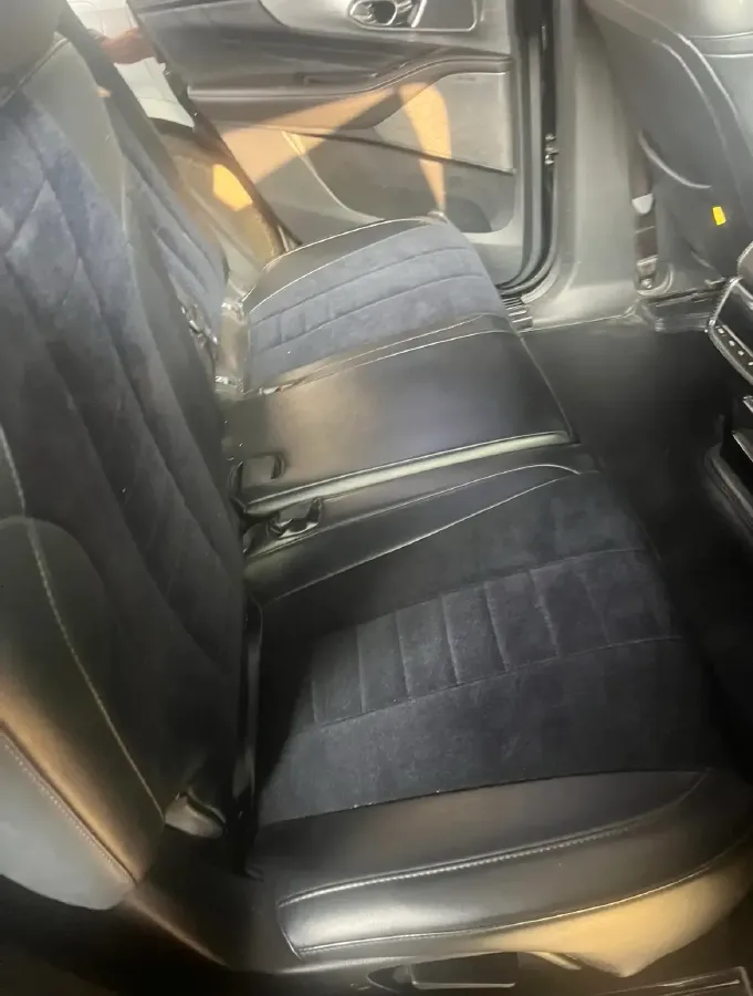 2025 GAC Trumpchi GS8 2.0T 252HP L4 8AT,autocango,china used car exporter,china ev exporter,chinese used car exporter,chinese used ev exporter