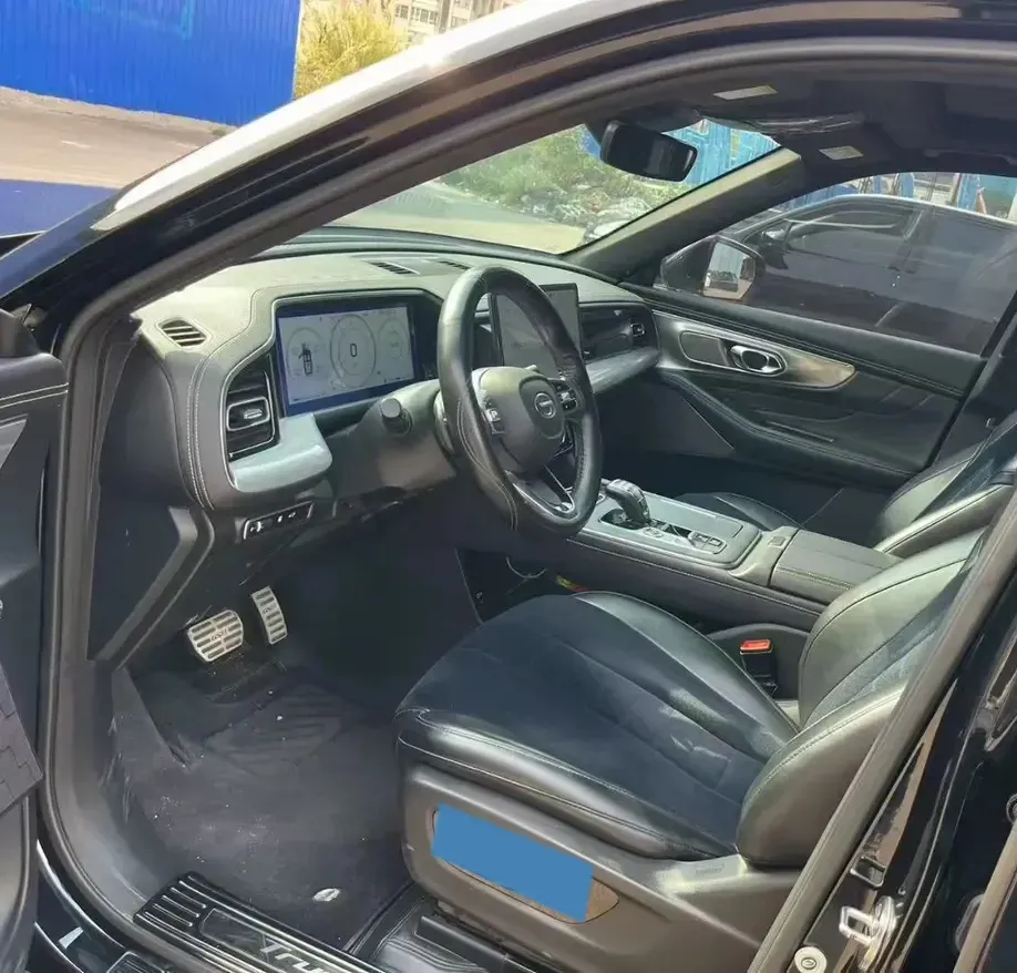 2025 GAC Trumpchi GS8 2.0T 252HP L4 8AT,autocango,china used car exporter,china ev exporter,chinese used car exporter,chinese used ev exporter