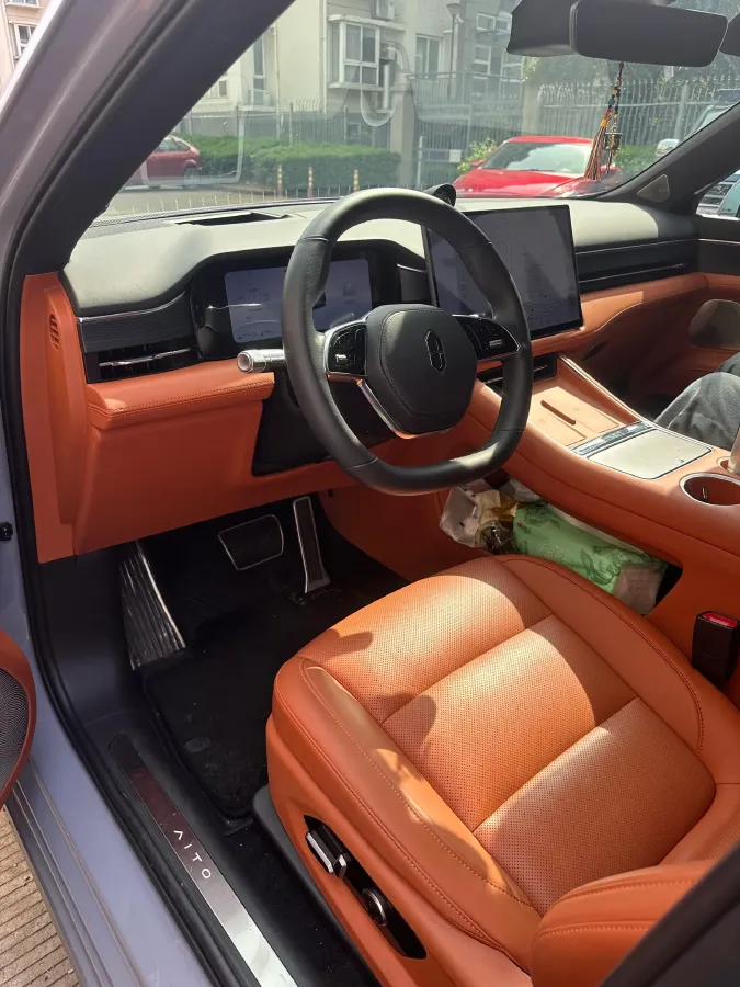 2025 AITO AITO M5 1.5T 152HP L4 REEV 42KWH,autocango,china used car exporter,china ev exporter,chinese used car exporter,chinese used ev exporter