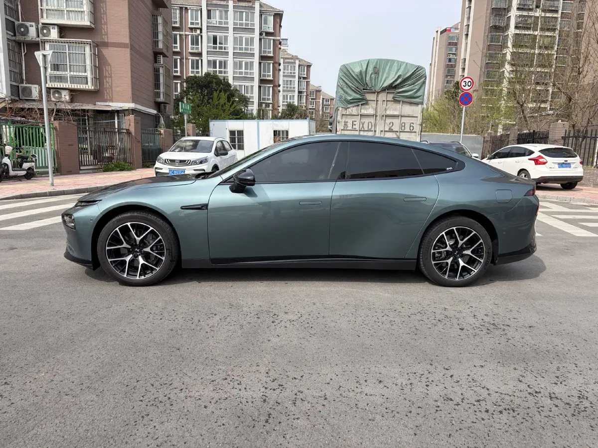 2023 Xpeng P7 BEV 86.2KWH,autocango,china used car exporter,china ev exporter,chinese used car exporter,chinese used ev exporter