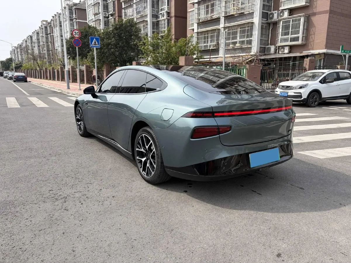 2023 Xpeng P7 BEV 86.2KWH,autocango,china used car exporter,china ev exporter,chinese used car exporter,chinese used ev exporter