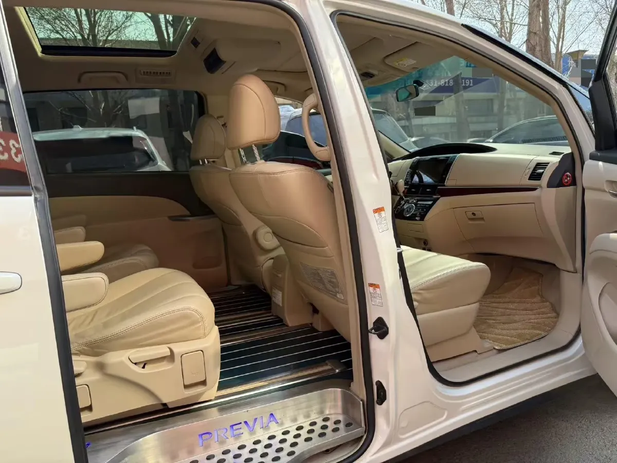 2012 Toyota Crown 3.0L 227HP V6 6AT,autocango,china used car exporter,china ev exporter,chinese used car exporter,chinese used ev exporter