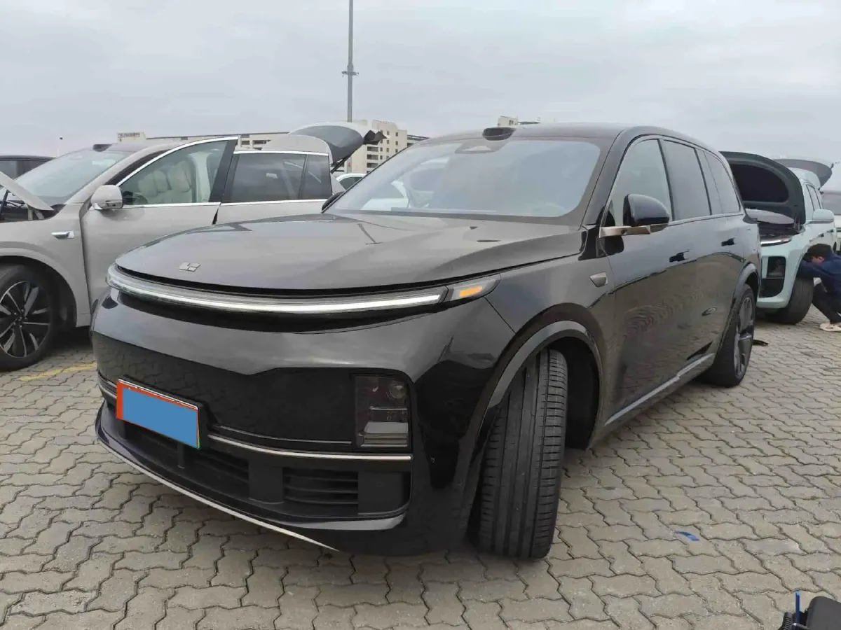 2025 Li L9 Range Extended 154HP REEV,autocango,china used car exporter,china ev exporter,chinese used car exporter,chinese used ev exporter