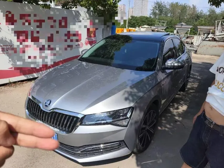 2023 Skoda Superb 1.4T 150HP L4 7DCT,autocango,china used car exporter,china ev exporter,chinese used car exporter,chinese used ev exporter
