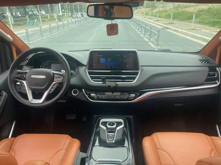 2021 MAXUS G20 2.0T 224HP L4 8AT,autocango,china used car exporter,china ev exporter,chinese used car exporter,chinese used ev exporter