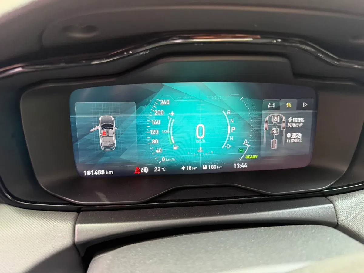 2018 Isuzu Mu-X 3.0T 177HP L4 6AT,autocango,china used car exporter,china ev exporter,chinese used car exporter,chinese used ev exporter